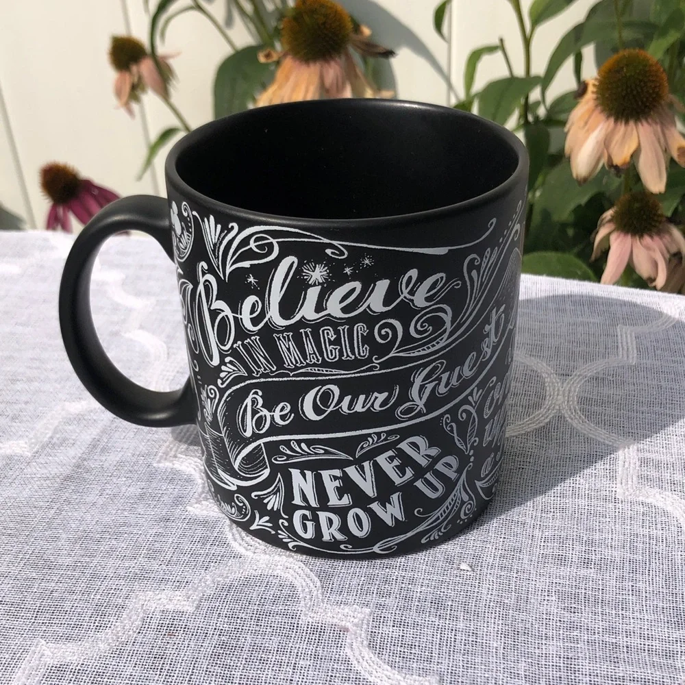 DISNEY ceramic Minnie spoon rest & XL Disney sayings black & white ceramic mug